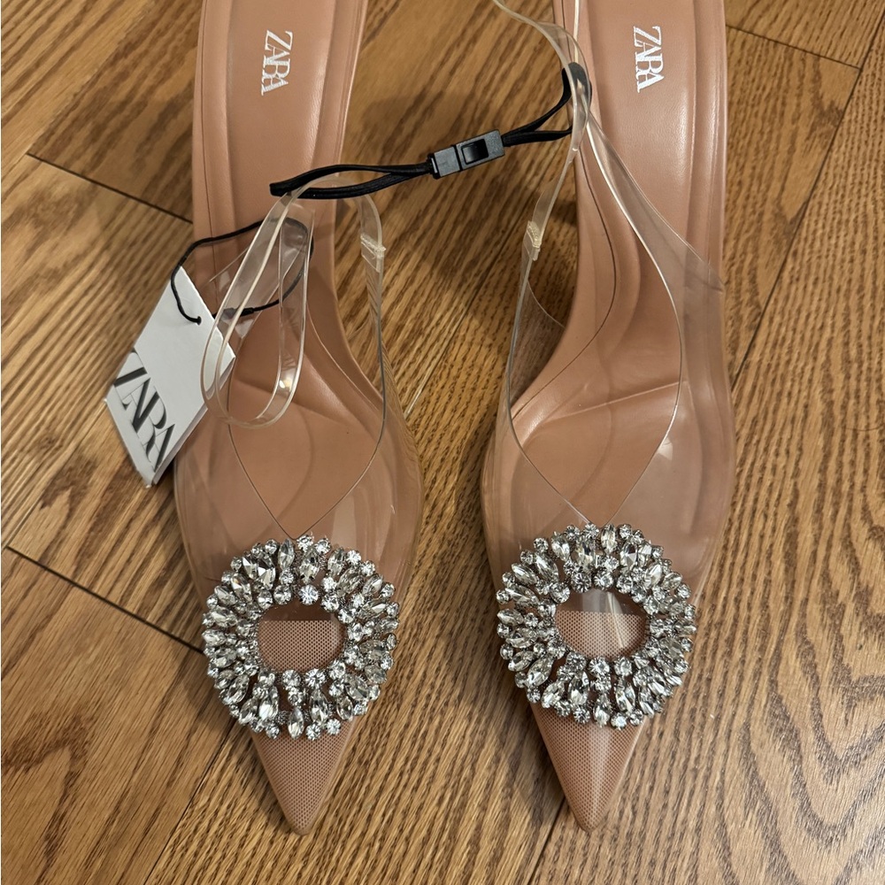 Zara Women's Clear/Tan Heels with Silver Accents
